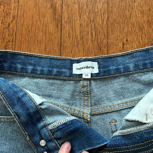 Superdown Simi Distressed Denim Shorts - Picture 7 of 9